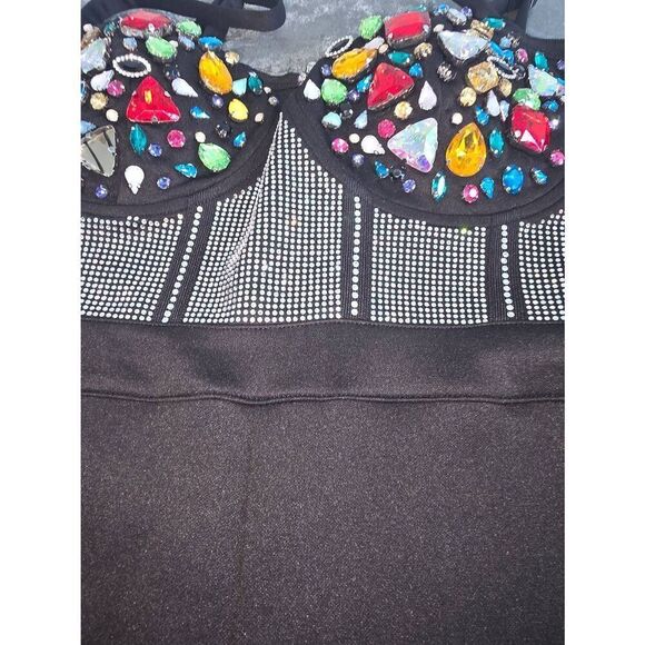 Embellished Romper - Picture 3 of 10